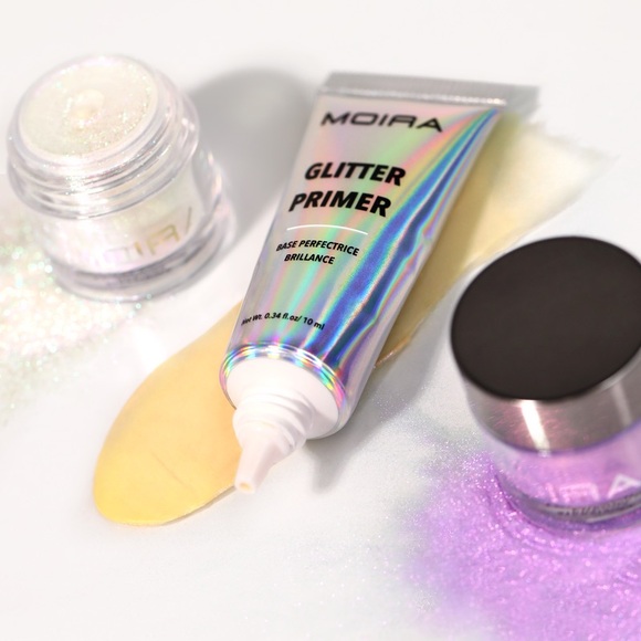 Glitter Primer Lightweight Translucent Cream Formula - Picture 4 of 4
